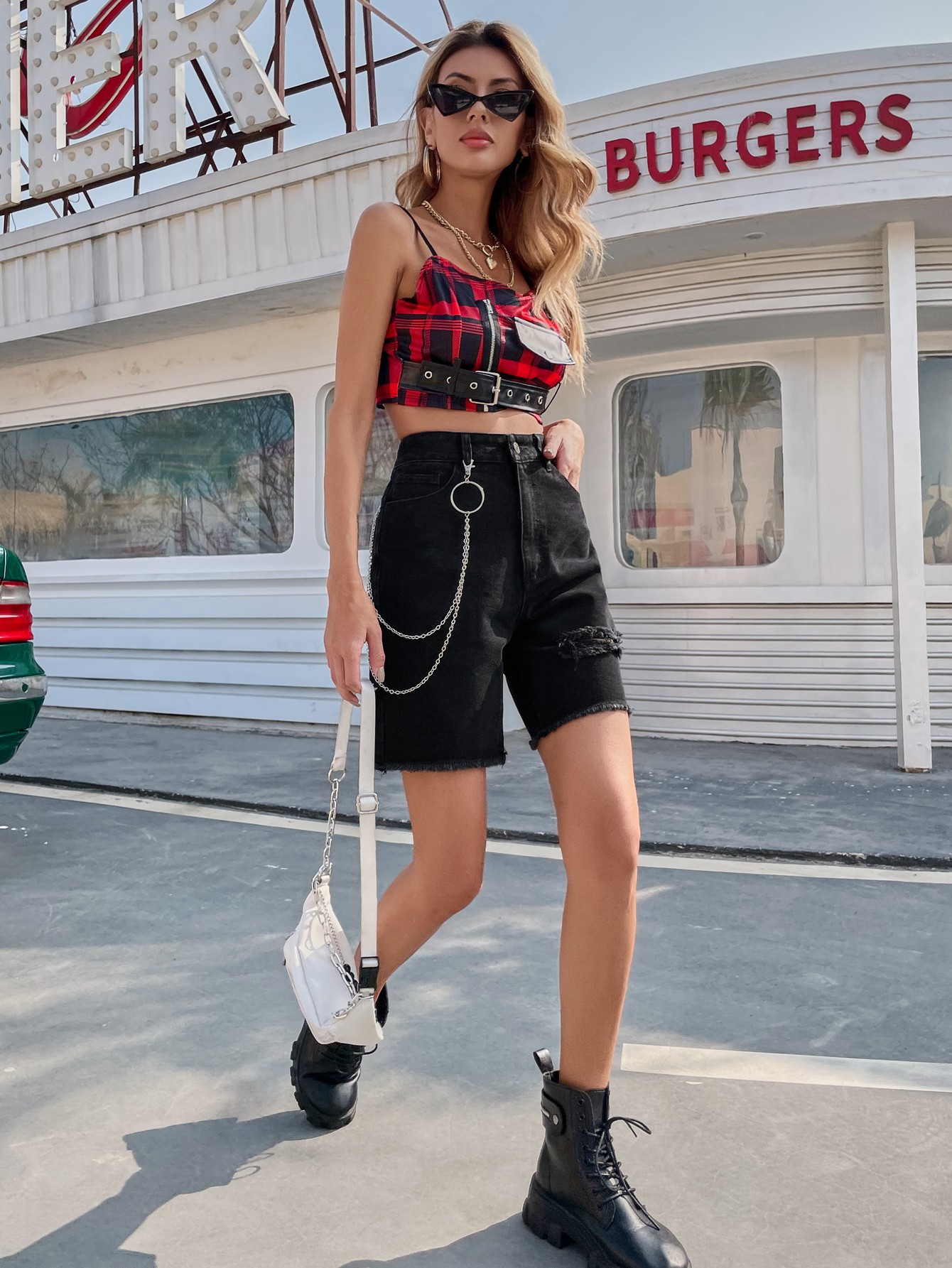 Summer women s High Waist Straight Ripped Denim Shorts  nihaostyles wholesale clothing NSJM80538