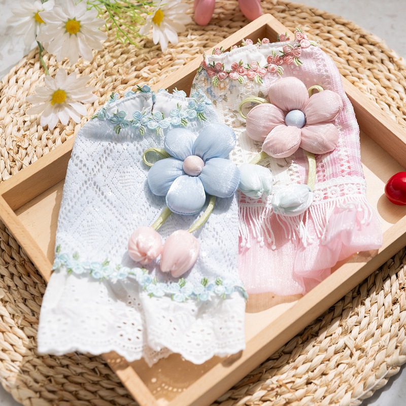 Spring and Summer Three-Dimensional Floral Lace Dress, Teddy Dog Clothes, Hollow-Out Breathable Cat Apparel, Pet Clothing Spring and Summer Three-Dimensional Floral Lace Dress, Teddy Dog Clothes, Hollow-Out Breathable Cat Apparel, Pet Clothing
