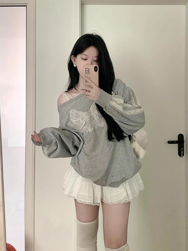 美式蕾丝蝴蝶结斜肩灰色卫衣女2025新款宽松慵懒风露肩长袖上衣服|undefined