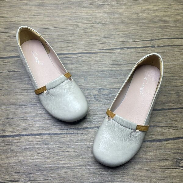 Retro shoes