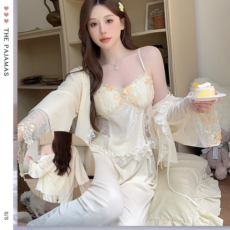 Processing and Customizing Gold Velvet Pajamas for Women in Autumn and Winter Lapel Long-Sleeved Pants Suit Palace Style Lace Home Clothes Processing and Customizing Gold Velvet Pajamas for Women in Autumn and Winter Lapel Long-Sleeved Pants Suit Palace Style Lace Home Clothes