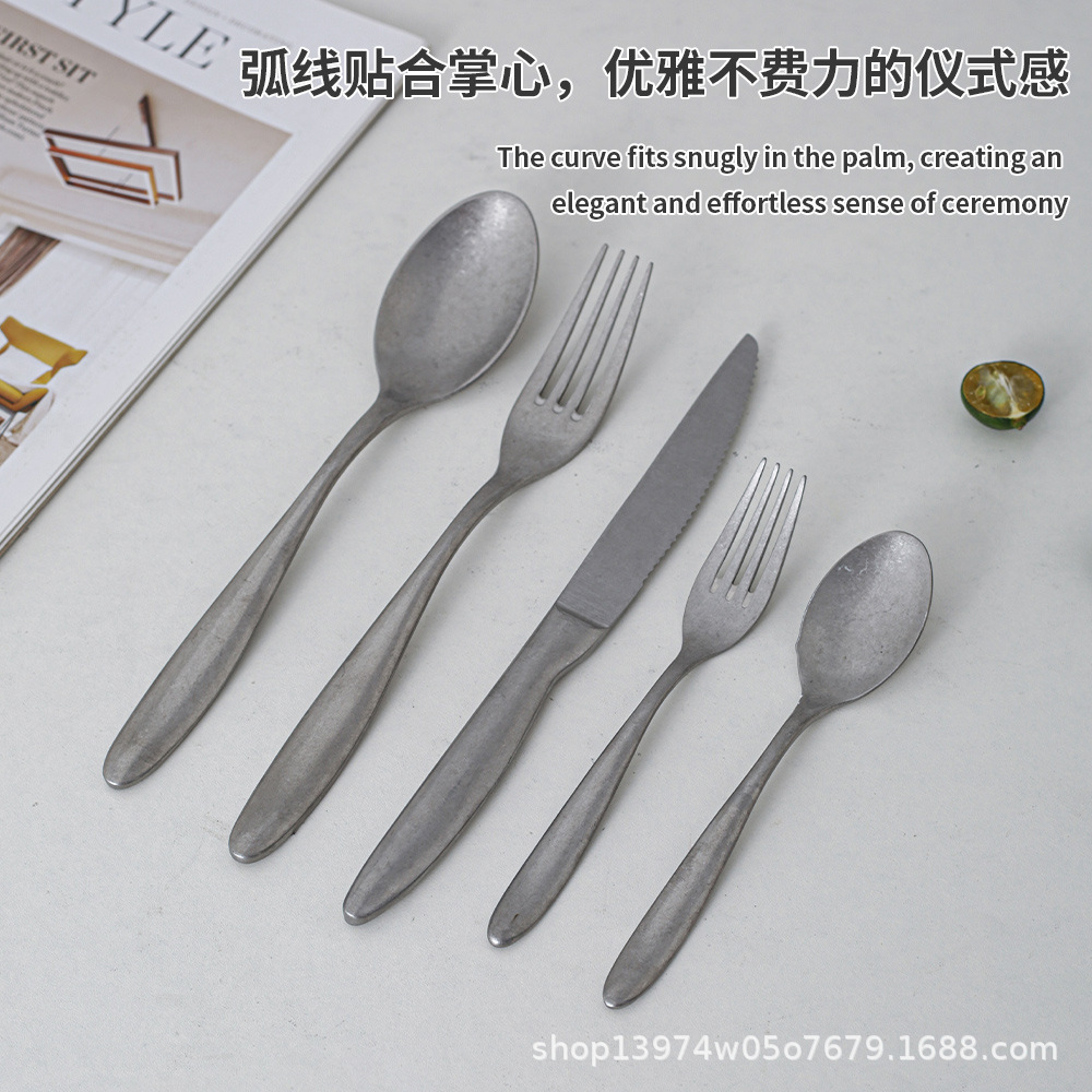 한국 스테인레스 스틸 젓가락, 숟가락과 포크, 긴 손잡이 숟가락, 창의적인 복고풍 스타일의 젓가락, 오래된 포크, 바베큐 레스토랑의 주식 식기