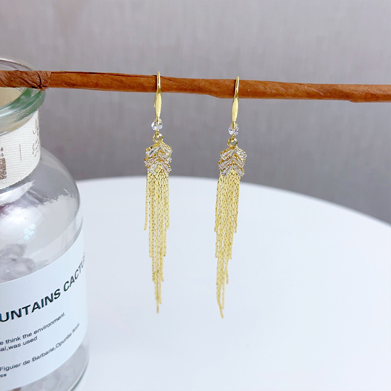 E3331 circón dorado