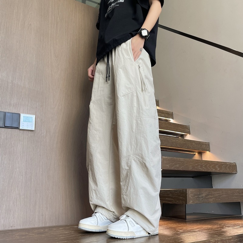Off-white / M