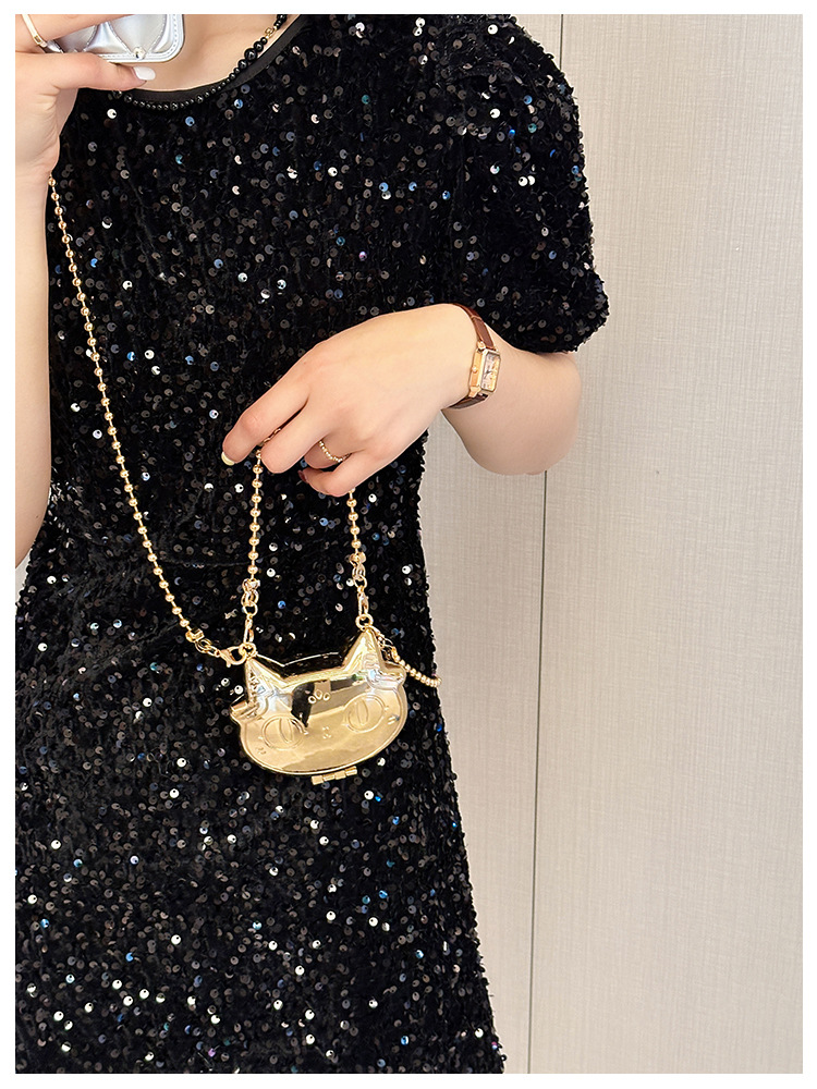 Cartoonish, mini and cute zinc alloy small bag for women, 2025 new style, stylish single-shoulder bag, crossbody chain and metal undefined