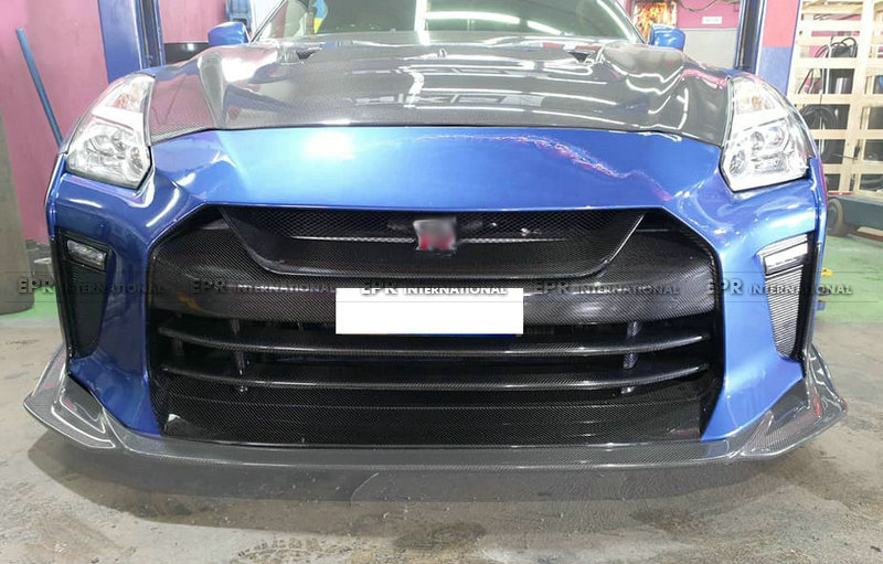 Suitable for Nissan GTR 2017 model, God of War R35, carbon fiber modified front bumper, large front fascia, TS front lip, and front bumper