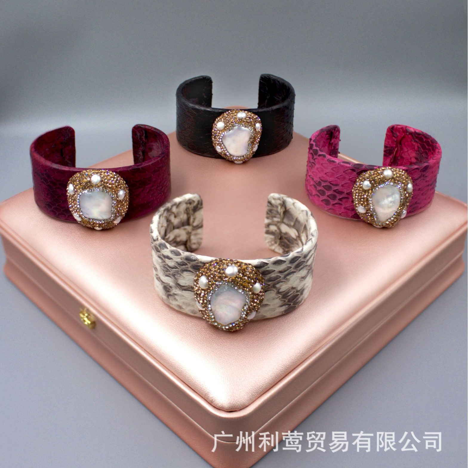 Bracelet pearl handmade