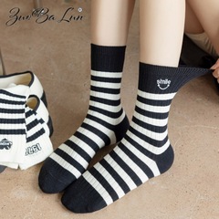全棉條紋黑白襪子女ins潮中筒襪純棉秋冬黑色長襪堆堆襪女士棉襪