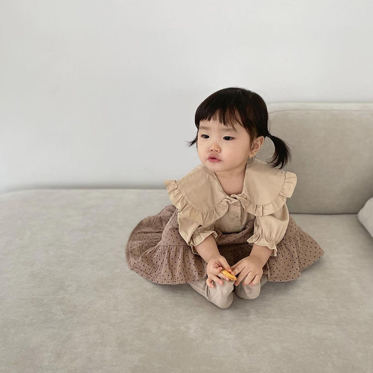 Camisa de solapa grande estilo coreano para niñas, primavera 2024, blusa infantil de manga larga con gran ribete de encaje, nueva camisa para niñas.