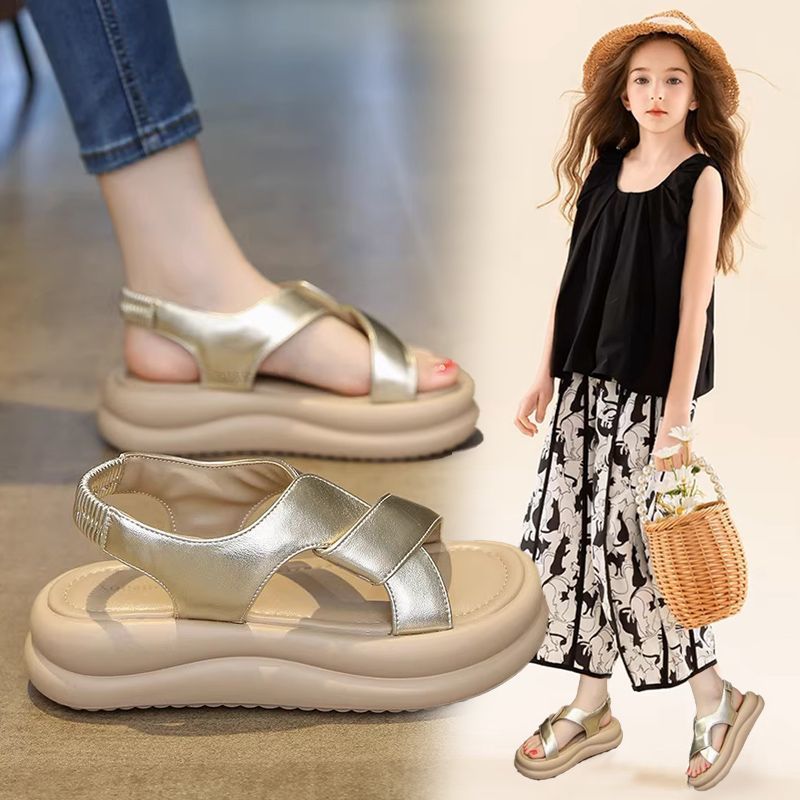 Sandallas de niñas 2025 nuevo estilo de verano de moda para niños zapatos deportivos de playa zapatos de princesa para niños