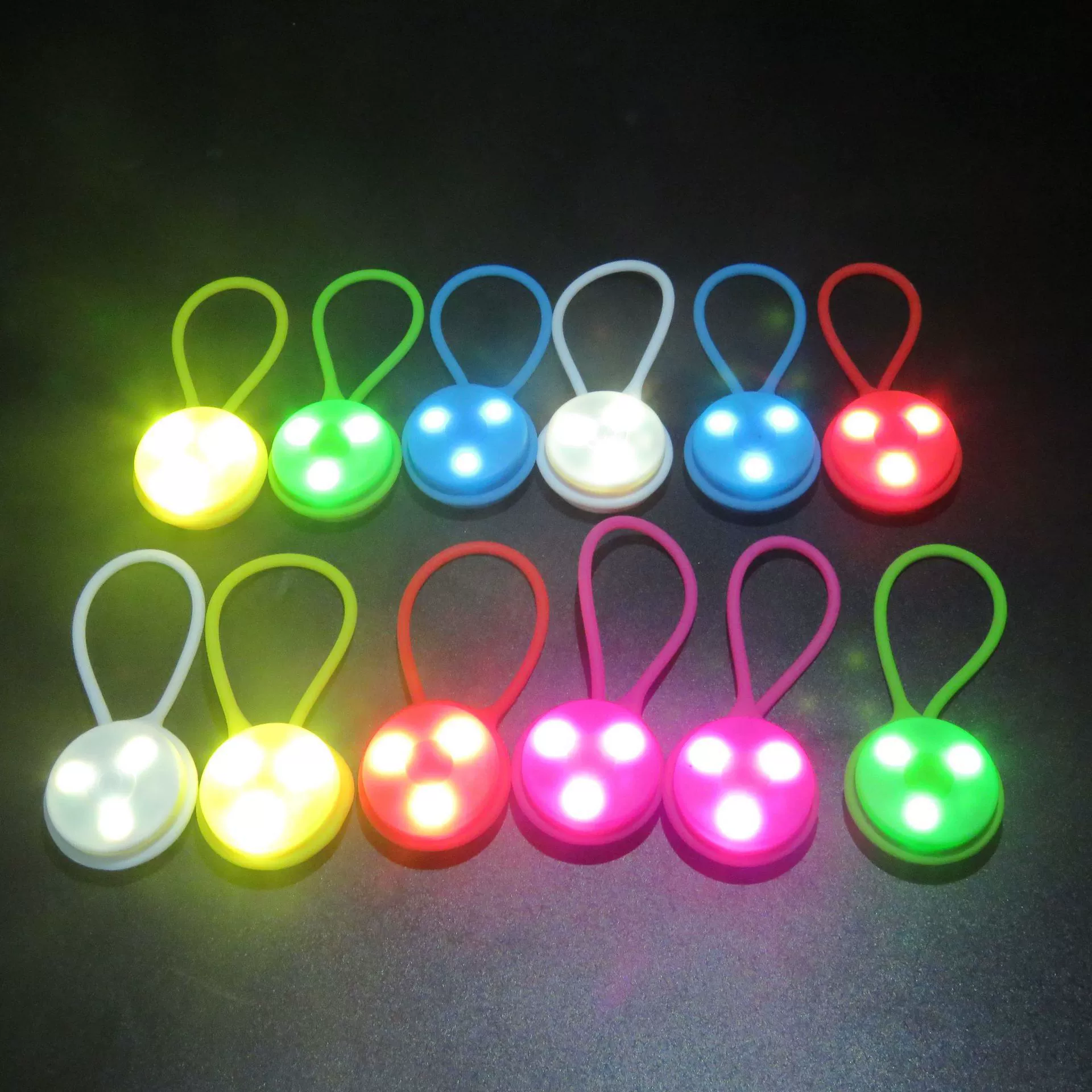 Путешествие LED мигающий силиконовый ручной кулон для кемпинга, маленькая индикаторная лампа