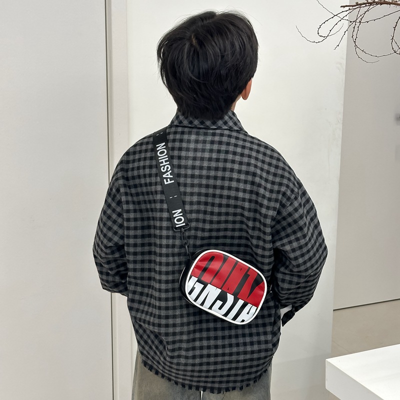 Versión coreana del popular bolso de hombro para niños y niñas moda color de contraste deportes casuales bandolera para niños nuevo bolso decorativo para niños
