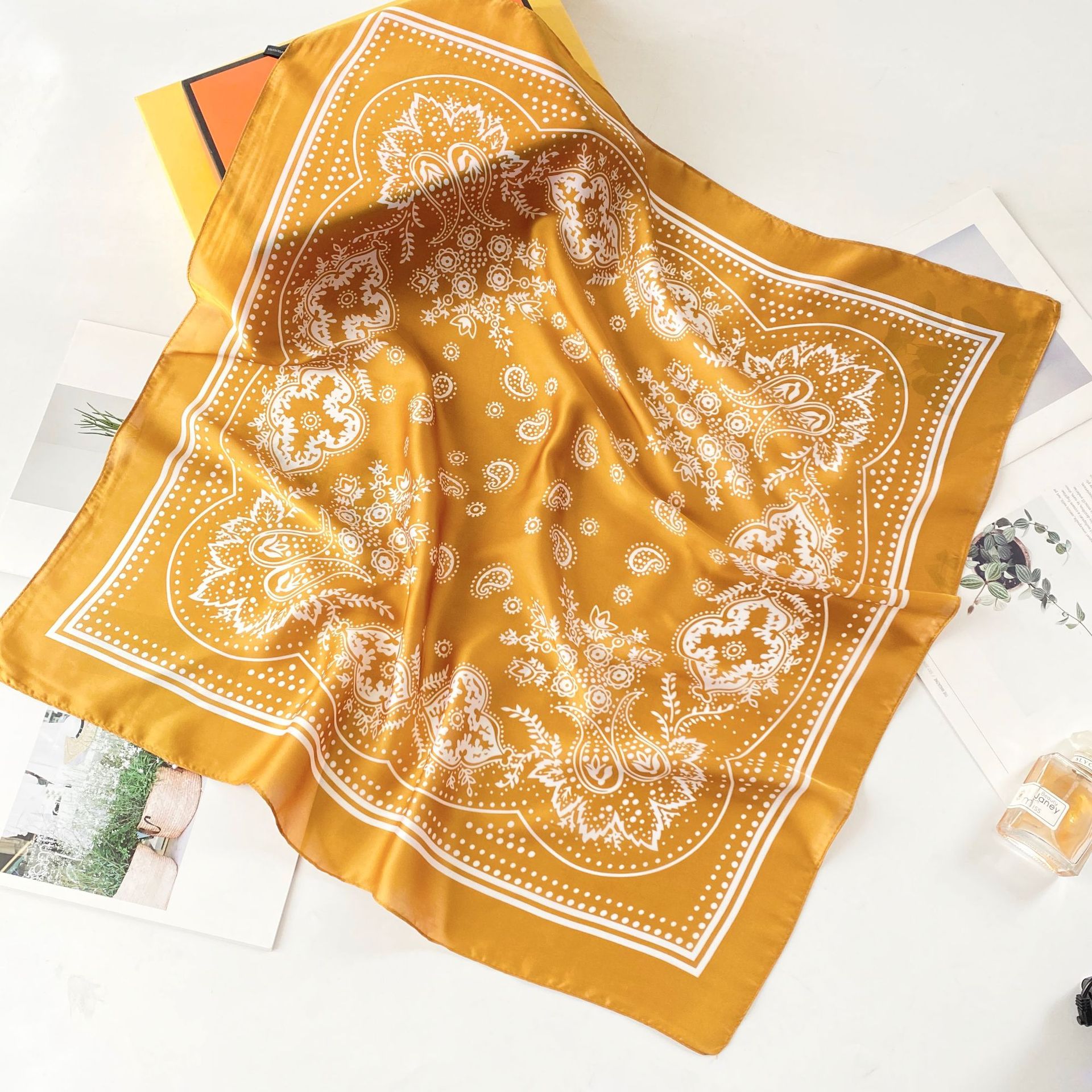 Women's Streetwear Cashew Nuts Satin Printing Silk Scarf display picture 6