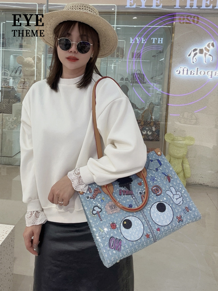 Damas de gran tamaño, cremallera bordada de tejido denim, gran capacidad de moda, contraste de color para damas, almacenamiento de dibujos animados 2707 #