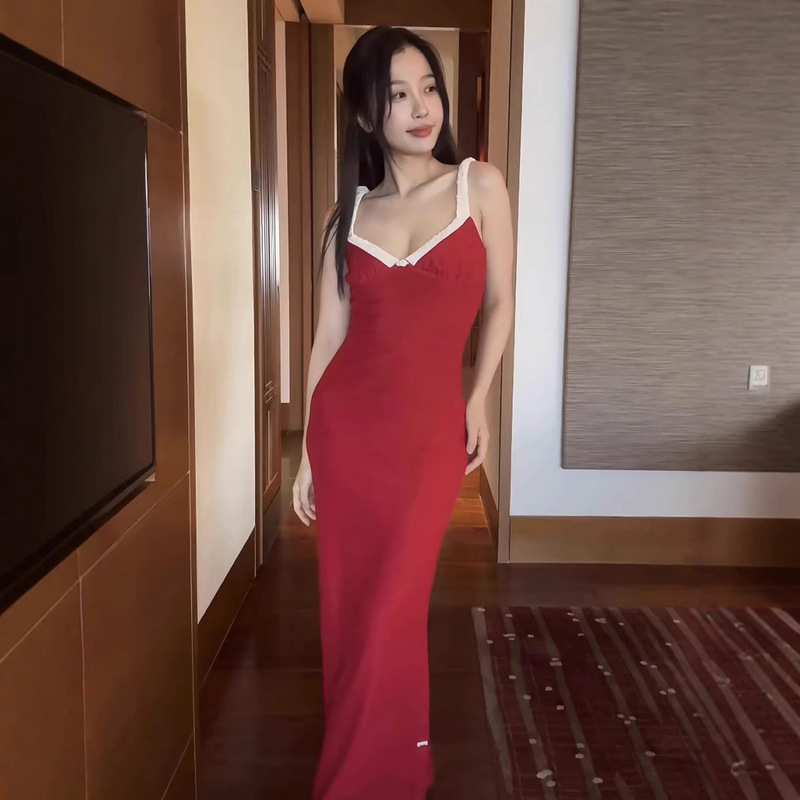 Yu Shuxin's Same Style French Elegant Elegant Collar Lace Tight-Fitting Super Long Red Suspender Dress for Women