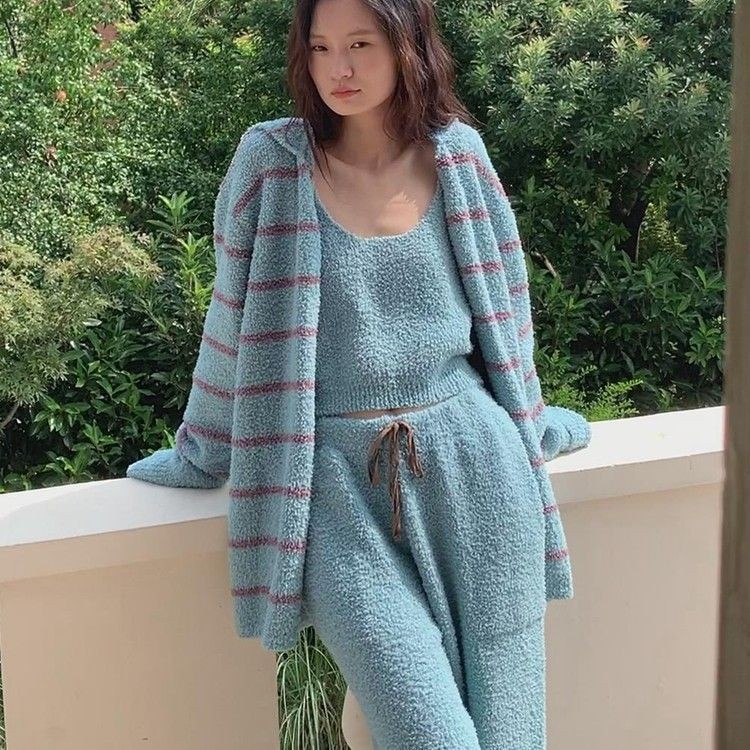 [장 루난 같은 스타일] 하프 벨벳 파자마 여성 3 피스 가을 및 겨울 줄무늬 세트 185 에 두꺼운 홈 옷