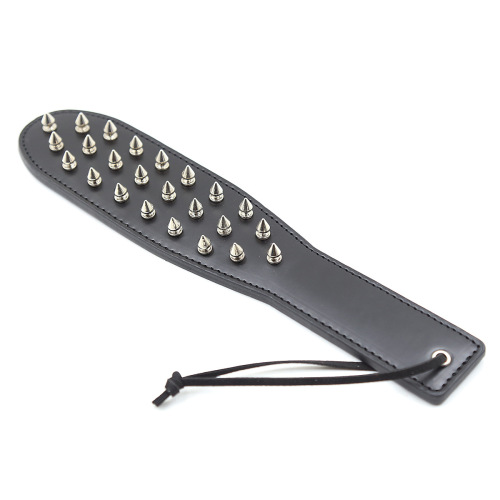 Foreign trade sex toys wholesale black leather spiked hand slap male and female hotel spanking swatter consignment