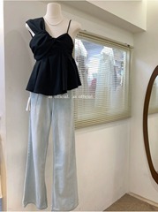 Careful and Irregular Sloping Shoulder Design Strap 2023 Summer New Short Person Personality Shoulder-Strap Short Top