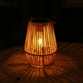 太阳能灯;庭院灯;草坪灯