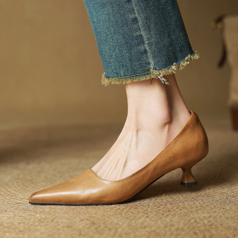Size Size Size Withdrawable Top-Layer Washed Cowhide Thin Mid-Heel Work Shoes 2025 Spring Pointed Leather Shallow Mouth Single-Layer Shoes for Women Size Size Size Withdrawable Top-Layer Washed Cowhide Thin Mid-Heel Work Shoes 2025 Spring Pointed Leather Shallow Mouth Single-Layer Shoes for Women