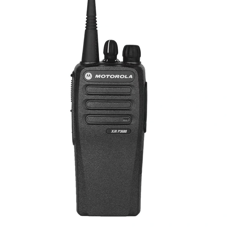 모토로라 XIR P3688 정사이즈
