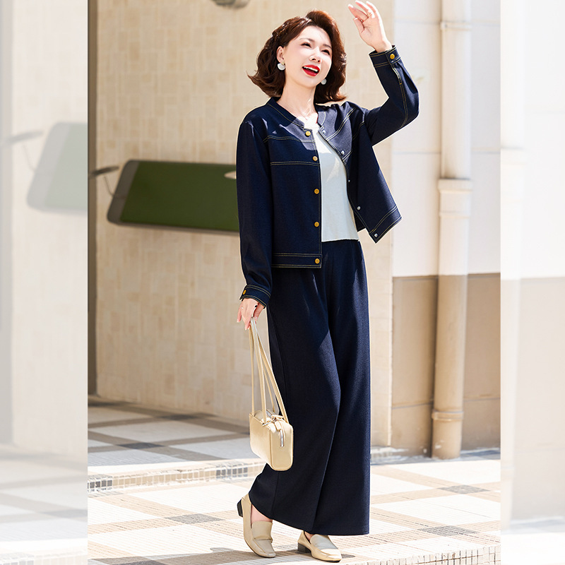 2026 Autumn New Style Women's Denim Casual Outfit: Ladies' Chanel-style Round-neck Short Jacket and Wide-leg Pants Two-piece Set 2026 Autumn New Style Women's Denim Casual Outfit: Ladies' Chanel-style Round-neck Short Jacket and Wide-leg Pants Two-piece Set