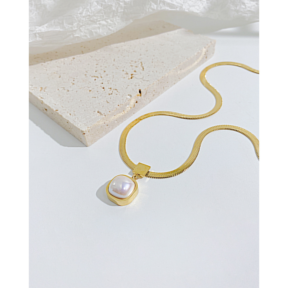 Fashion Geometric Stainless Steel Necklace Inlay Pearl Stainless Steel Necklaces