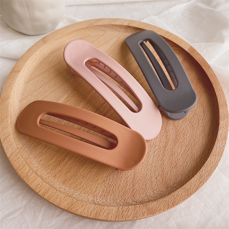 12g Weight Hair Clip Hair Accessories Type 1 Piece Quantity Casual, Outdoor, Daily Occasion Plastic Material Solid Color Pattern Women's Gender Simple Style Style Women's Simple Style Solid Color Plastic Hair Clip 5