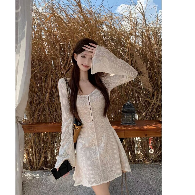 Hollow Lace Trumpet Sleeve Dress for Women 2025 New Autum Style Gentle Style Waist Slimming Look Long-Sleeved Skirt Hollow Lace Trumpet Sleeve Dress for Women 2025 New Autum Style Gentle Style Waist Slimming Look Long-Sleeved Skirt