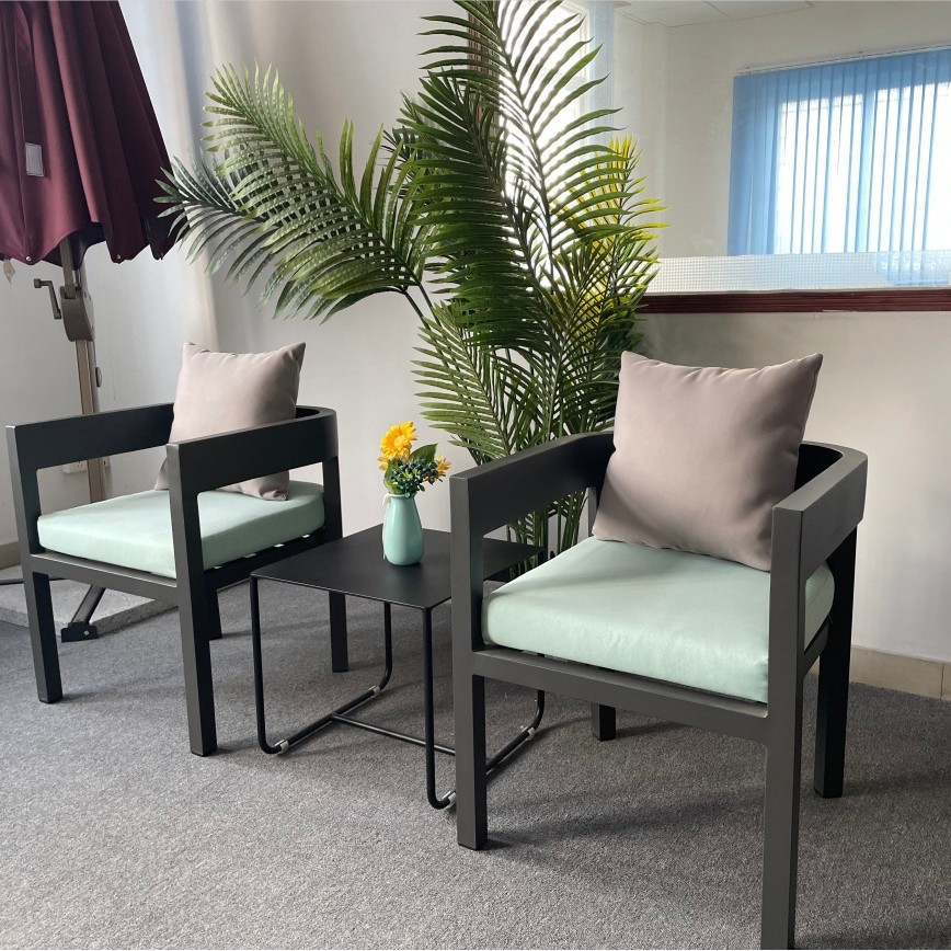 S 스타일 의자