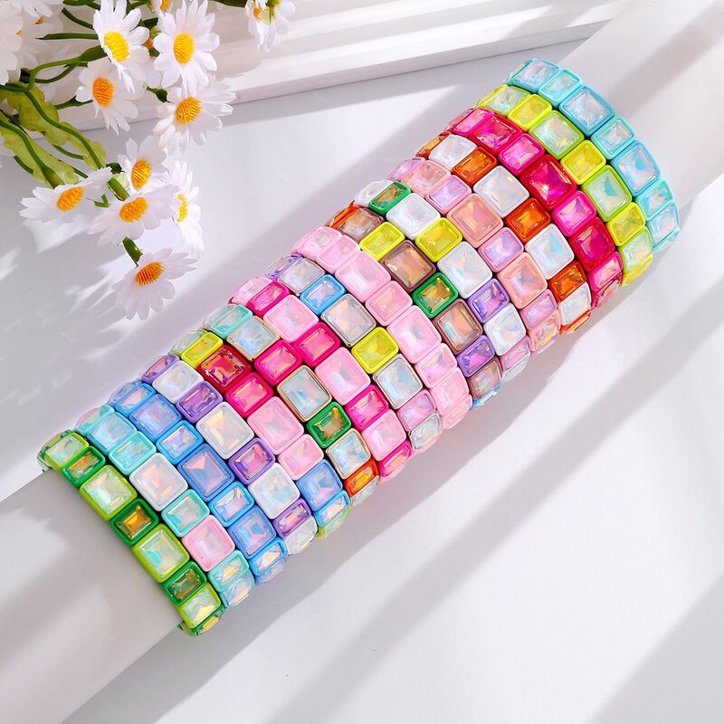 Fashionable Cross-Border Bracelet with a Light Luxury and High-End Feel, Featuring a Mermaid-Like Iridescent Design, Unique Craftsmanship, and a Distinctive Geometric Square Bracelet Fashionable Cross-Border Bracelet with a Light Luxury and High-End Feel, Featuring a Mermaid-Like Iridescent Design, Unique Craftsmanship, and a Distinctive Geometric Square Bracelet