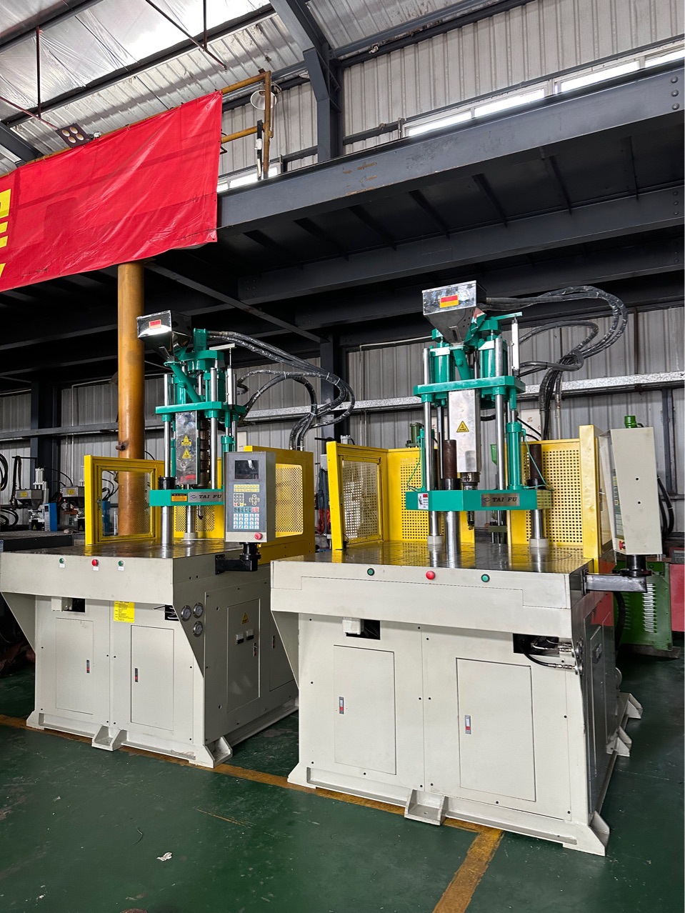 85T二手圆盘立式注塑机台富/丰铁/百塑