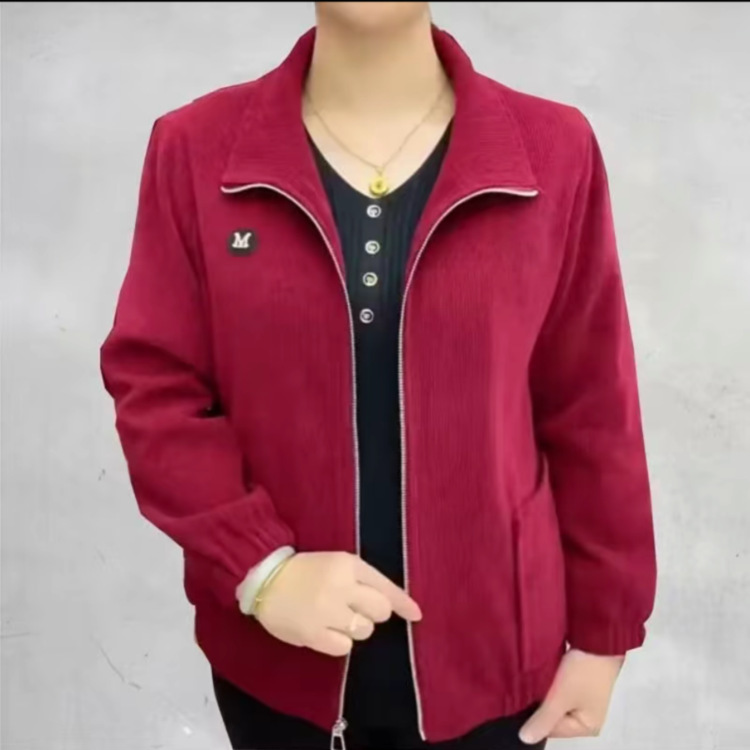 Live Broadcast Style: Elegance and Individuality Coexist. This Is Our Versatile and Stylish Short Jacket for Mothers