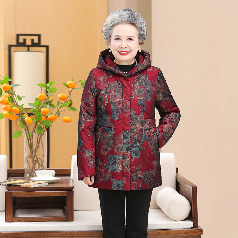妈妈冬装白鹅绒羽绒服女洋气2026新款中老年人奶奶冬加厚保暖外套