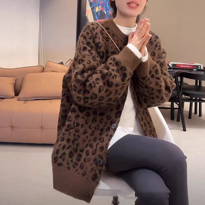 American Retro Leopard Print Lazy Long-Sleeved Sweater Jacket for Women in Spring & Fall Loose Soft Waxy Plush Slimming Look Knitted Cardigan
