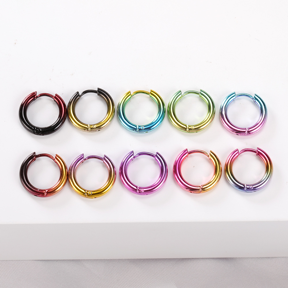 Pointed titanium steel lip stud product view