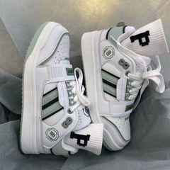 Gucci-inspired pink five-pointed star couple's training shoes, Instagram-style, school trend casual sneakers, sports skateboard shoes