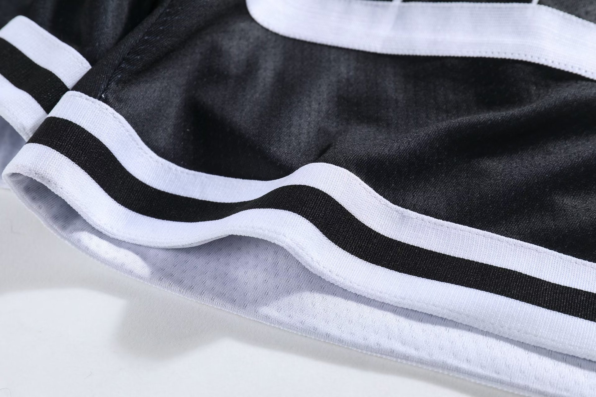 American Basketball Sports Shorts with Double Layer Mesh City Tone Daily Casual Summer Breathable Versatile Capris_voghion.com