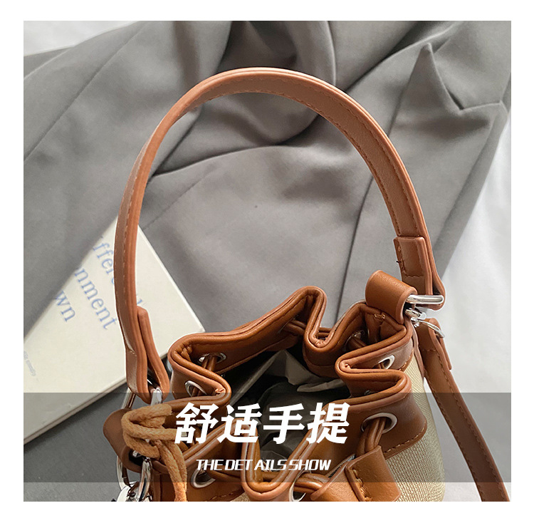 Spring and Summer fashion handbag for women, 2025 new style drawstring and stylish single-shoulder bag, Korean retro and trendy crossbody bucket bag Item Picture