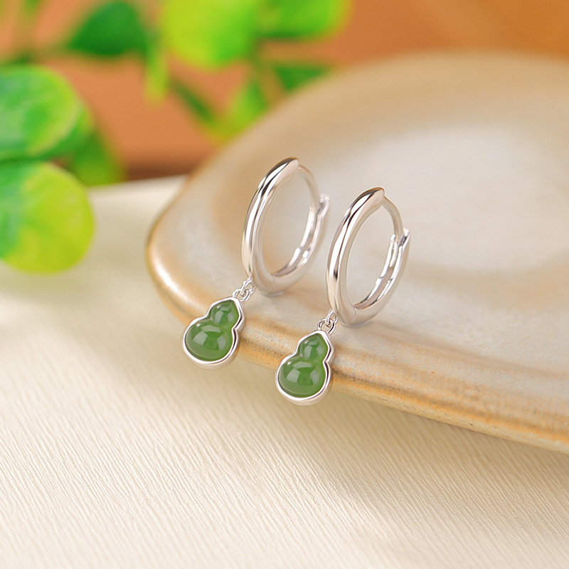 Bông tai bạc S925 đính ngọc bích Hetian phong cách Trung Hoa cổ điển — Một cặp
