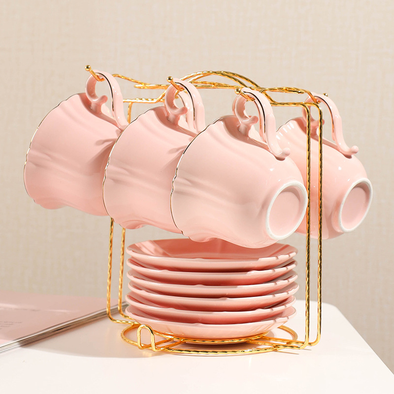 Taza de café y platillo traje estilo europeo Luz de lujo taza de café simple taza de té juego de té de cerámica taza de té negro té de la tarde estante de entrega