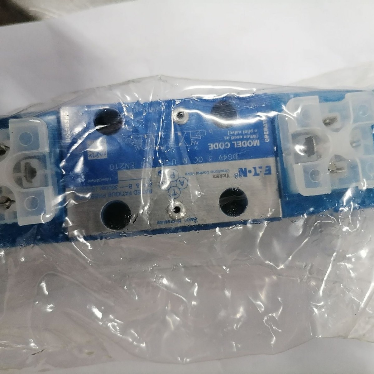 伊顿威格士电磁阀DG4V-3-6C-M-U-H7-60现货供应