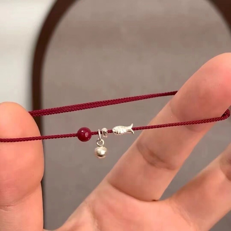 New Chinese Style Fish Bracelet with Red Thread for Women, Festive and Simple National Trend Jewelry