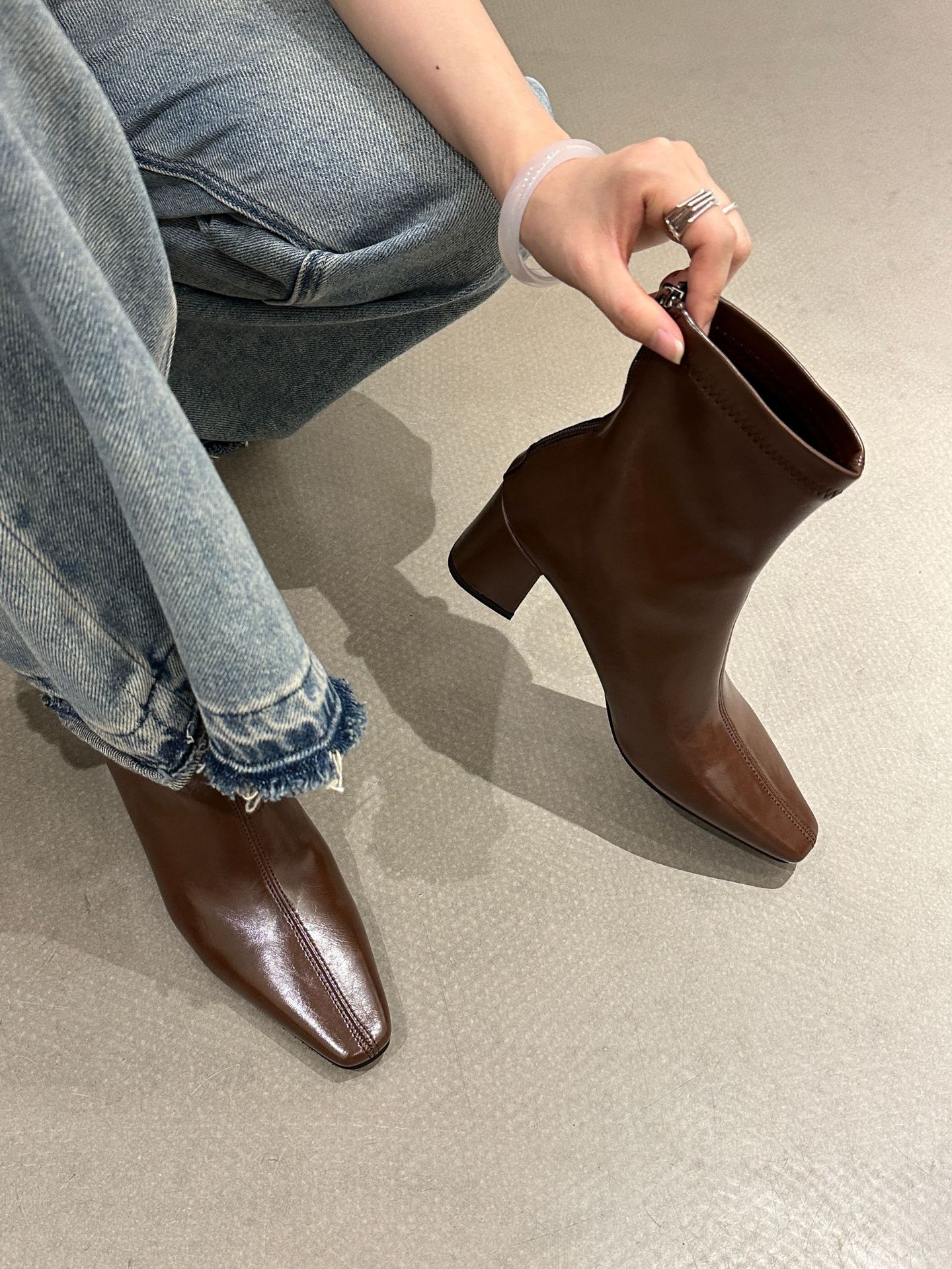 ShoeVault Korean Style Minimalist Soft Leather Stretch Slim Bare Square Toe Chunky High Heel Short Slimming Height Increasing_vogvips.com