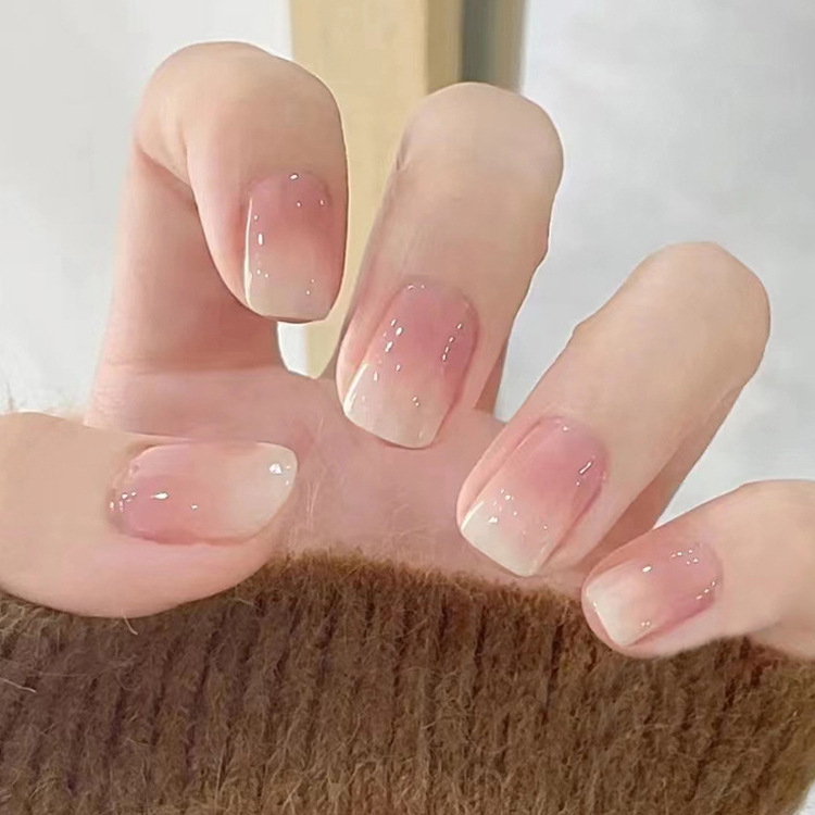 Removable repeated wear nail piece gentle gradient pure desire style nail patch simple short fake nail finished product Removable repeated wear nail piece gentle gradient pure desire style nail patch simple short fake nail finished product