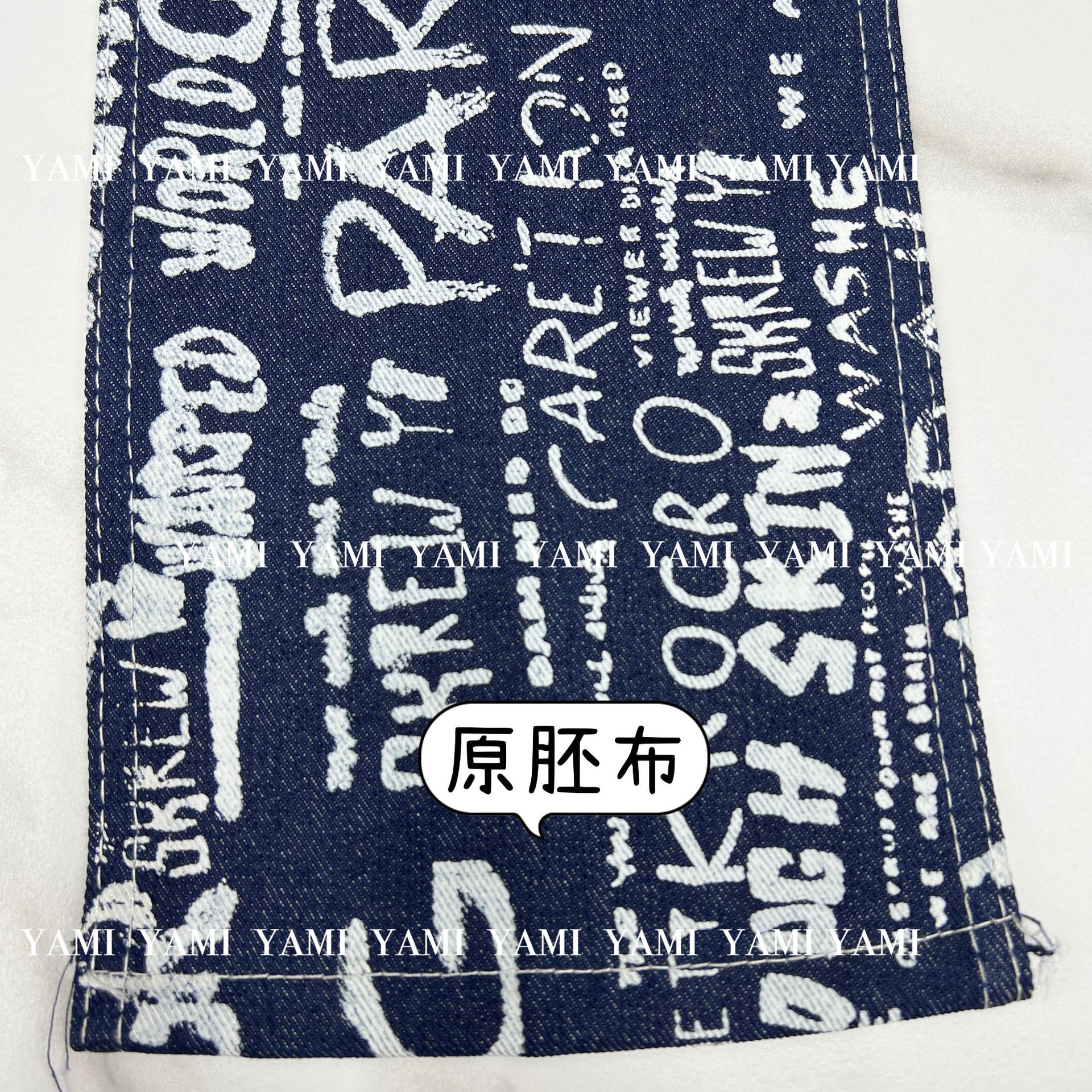 Fábrica de mezclilla al por mayor 7*7 Algodón Shandong Denim izquierda sarga no elástico Inglés carta de mezclilla de tela impresa image 1