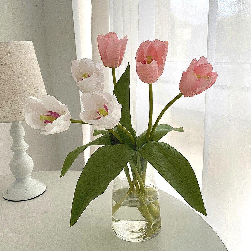 High-end hand-feeling moisturizing tulip artificial flowers, home living room decorations, photography props, cross-border best-selling fake flowers
