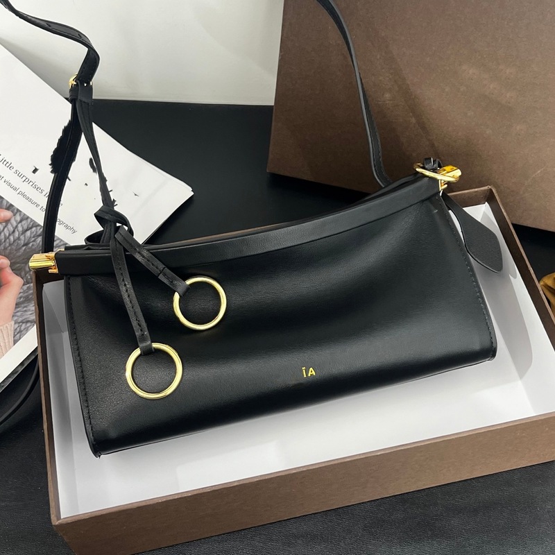 25 新しいクロスボーダーハイエンド脇の下バッグ春と夏のポータブルクロスボディバッグニッチ気質シングルショルダーバゲットバッグトレンド|undefined