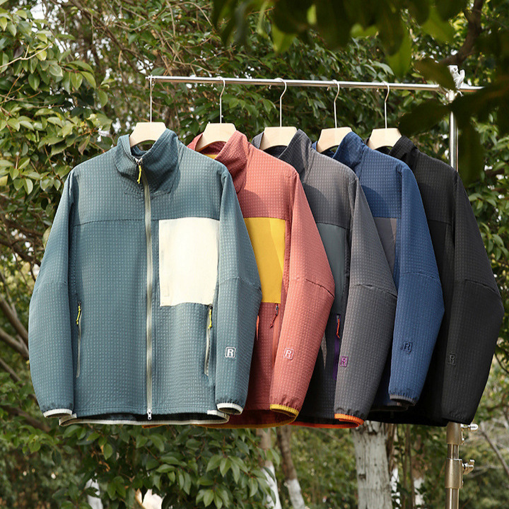 Outdoor R2 Series Windproof and Waterproof Lightweight Classy Checkered Velvet Warm Spring Men's and Women's Outdoor Fleece Sweatshirt Jacket