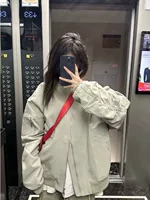 Короткая сшитая конструкция чувство ретро бейсбольный костюм куртка для девочек весной и осенью новая корейская короткая американская куртка